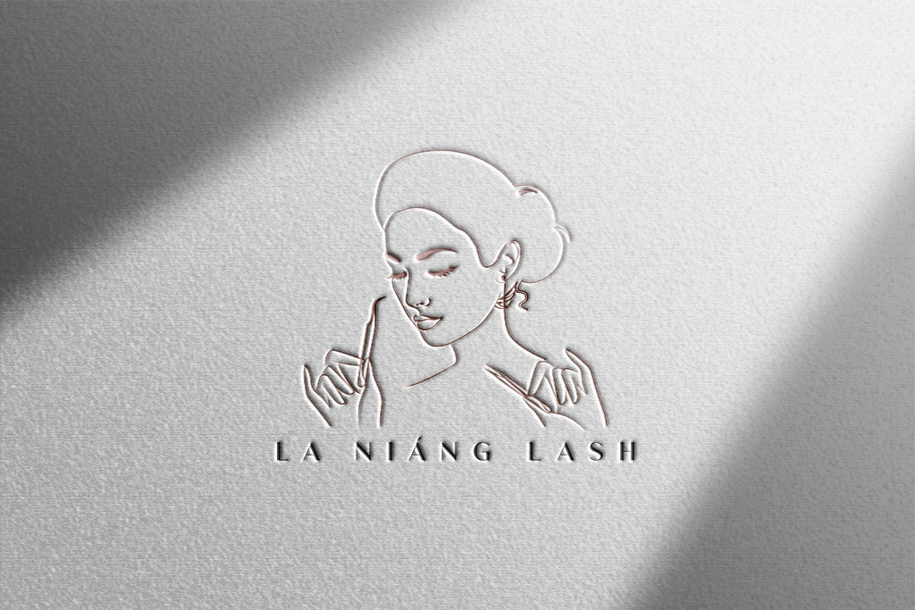 Logo design for La Niang Lash