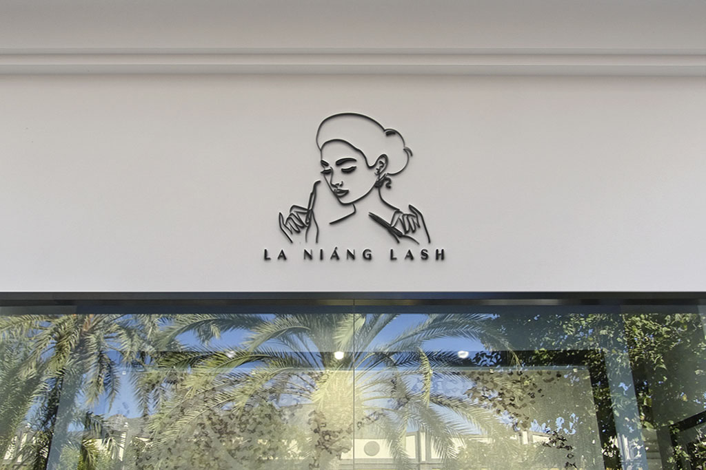 Logo design for La Niang Lash